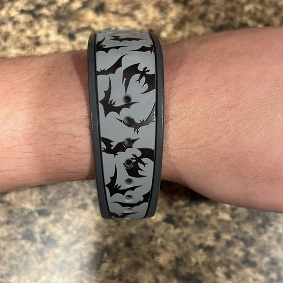 Disney Jack Skellington Original MagicBand - Picture 2 of 4